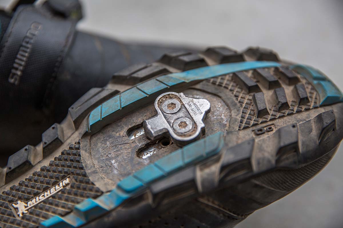 flat sole mtb shoes